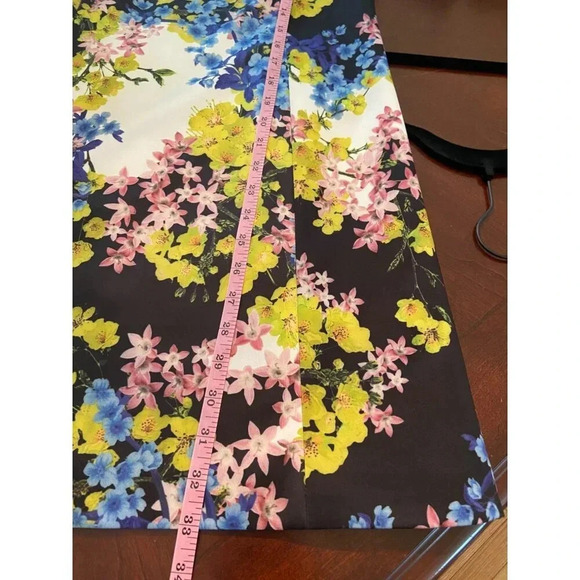 Elliatt NWT Botanic Shift Dress Sold Out On Revolve Mini Dress Florals Medium - Picture 12 of 15